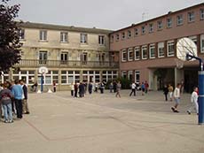10190 - Mesnil-Saint-Loup - Collège Privé Saint-Loup 10190 - Mesnil-Saint-Loup - Collège Privé Saint-Loup