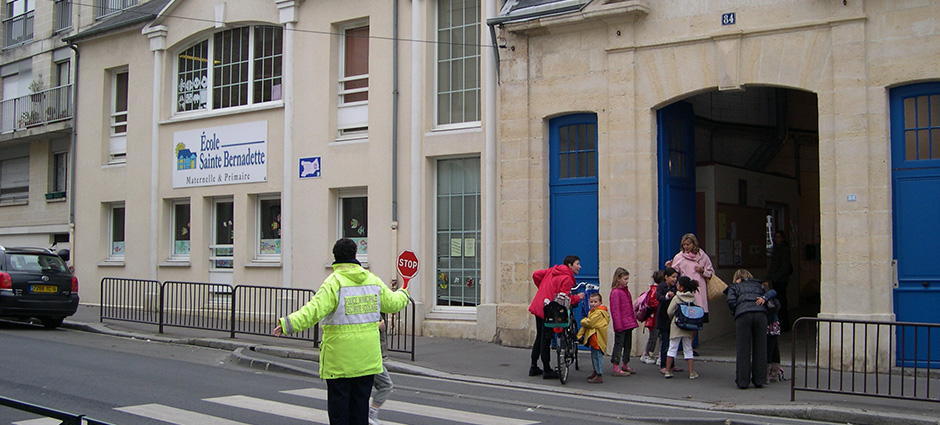 14000 - Caen - École Maternelle et Primaire Privée Sainte-Bernadette 14000 - Caen - École Maternelle et Primaire Privée Sainte-Bernadette