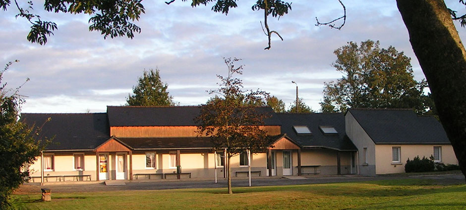 22490 - Plouër-sur-Rance - Collège Privé d'Enseignement Général Saint-Stanislas