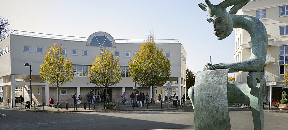 78180 - Montigny-le-Bretonneux - Lycée Saint-François d'Assise 78180 - Montigny-le-Bretonneux - Lycée Saint-François d'Assise