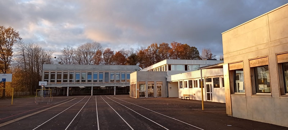 College Sainte Therese Le Mesnil Saint Denis