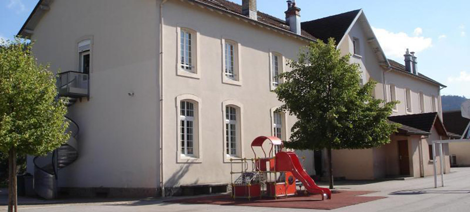 88200 - Remiremont - École Privée Saint-Romaric 88200 - Remiremont - École Privée Saint-Romaric