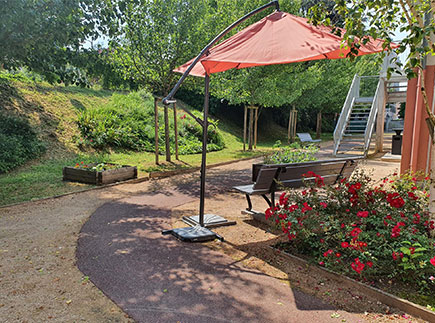Etablissement d'Hébergement pour Personnes Agées Dépendantes - 01480 - Jassans-Riottier - EHPAD La Rose des Vents (Groupe ACPPA) Etablissement d'Hébergement pour Personnes Agées Dépendantes - 01480 - Jassans-Riottier - EHPAD La Rose des Vents (Groupe ACPPA)
