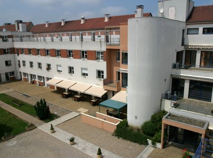 Etablissement d'Hébergement pour Personnes Agées Dépendantes - 03000 - Moulins - EHPAD Résidence Les Mariniers Etablissement d'Hébergement pour Personnes Agées Dépendantes - 03000 - Moulins - EHPAD Résidence Les Mariniers