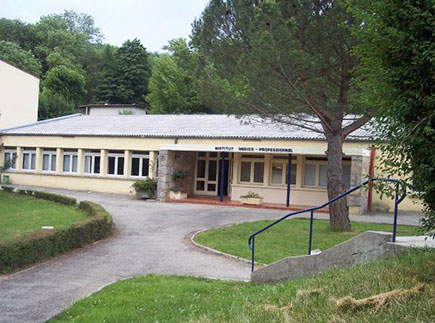 Institut Médico-Éducatif - 09000 - L'Herm - IME Château de la Vergnière Institut Médico-Éducatif - 09000 - L'Herm - IME Château de la Vergnière