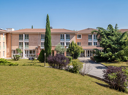 Centre de Soins de Suite - Réadaptation - 13610 - Le Puy-Sainte-Réparade - Korian - Clinique Les Oliviers Centre de Soins de Suite - Réadaptation - 13610 - Le Puy-Sainte-Réparade - Korian - Clinique Les Oliviers