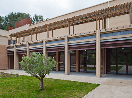 Etablissement d'Hébergement pour Personnes Agées Dépendantes - 13100 - Saint-Marc-Jaumegarde - Korian Domaine de Collongue Etablissement d'Hébergement pour Personnes Agées Dépendantes - 13100 - Saint-Marc-Jaumegarde - Korian Domaine de Collongue