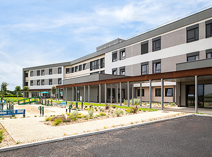 Centre de Soins de Suite - Réadaptation - 17330 - Saint-Pierre-de-l'Île - Korian - Clinique Mornay Centre de Soins de Suite - Réadaptation - 17330 - Saint-Pierre-de-l'Île - Korian - Clinique Mornay