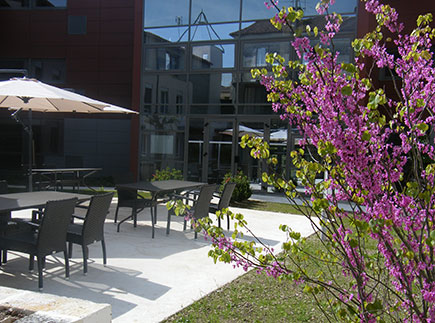 Etablissement d'Hébergement pour Personnes Agées Dépendantes - 24320 - La Tour-Blanche - EHPAD Fondation Partage et Vie - Résidence Sainte-Marthe Etablissement d'Hébergement pour Personnes Agées Dépendantes - 24320 - La Tour-Blanche - EHPAD Fondation Partage et Vie - Résidence Sainte-Marthe