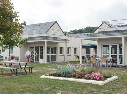 Etablissement d'Hébergement pour Personnes Agées Dépendantes - 27910 - Perriers-sur-Andelle - Korian Jardin de L'Andelle Etablissement d'Hébergement pour Personnes Agées Dépendantes - 27910 - Perriers-sur-Andelle - Korian Jardin de L'Andelle