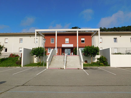 Etablissement d'Hébergement pour Personnes Agées Dépendantes - 30840 - Meynes - EHPAD Sophia la Capitelle Etablissement d'Hébergement pour Personnes Agées Dépendantes - 30840 - Meynes - EHPAD Sophia la Capitelle