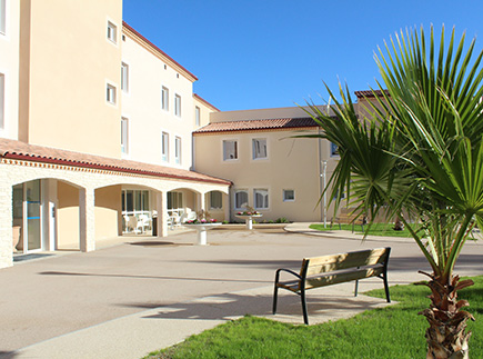 Etablissement d'Hébergement pour Personnes Agées Dépendantes - 30730 - Parignargues - EHPAD Résidence Château Notre-Dame Etablissement d'Hébergement pour Personnes Agées Dépendantes - 30730 - Parignargues - EHPAD Résidence Château Notre-Dame