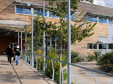 Formations Sanitaires et Sociales - 30000 - Nîmes - Institut de Formation aux Métiers Éducatifs IFME Formations Sanitaires et Sociales - 30000 - Nîmes - Institut de Formation aux Métiers Éducatifs IFME