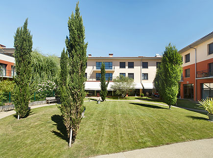 Etablissement d'Hébergement pour Personnes Agées Dépendantes - 31300 - Toulouse - Colisée - Résidence Arc en Ciel Etablissement d'Hébergement pour Personnes Agées Dépendantes - 31300 - Toulouse - Colisée - Résidence Arc en Ciel