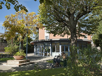 Etablissement d'Hébergement pour Personnes Agées Dépendantes - 31500 - Toulouse - Résidence Edenis Caroline Baron Etablissement d'Hébergement pour Personnes Agées Dépendantes - 31500 - Toulouse - Résidence Edenis Caroline Baron