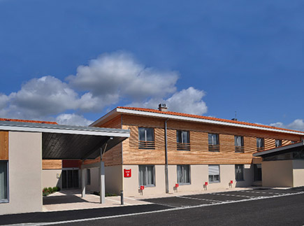 Etablissement d'Hébergement pour Personnes Agées Dépendantes - 33980 - Audenge - La Maison des Cotonniers EHPAD - Adef Résidences Etablissement d'Hébergement pour Personnes Agées Dépendantes - 33980 - Audenge - La Maison des Cotonniers EHPAD - Adef Résidences