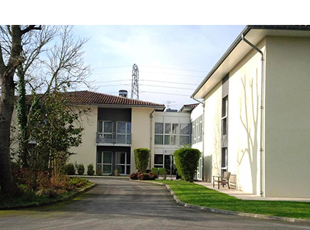Etablissement d'Hébergement pour Personnes Agées Dépendantes - 33360 - Latresne - Le Domaine des Augustins LNA Santé Etablissement d'Hébergement pour Personnes Agées Dépendantes - 33360 - Latresne - Le Domaine des Augustins LNA Santé