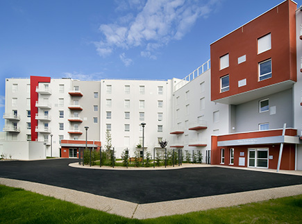 Etablissement d'Hébergement pour Personnes Agées Dépendantes - 44400 - Rezé - EHPAD Résidence Clos de l'Ile Macé Etablissement d'Hébergement pour Personnes Agées Dépendantes - 44400 - Rezé - EHPAD Résidence Clos de l'Ile Macé