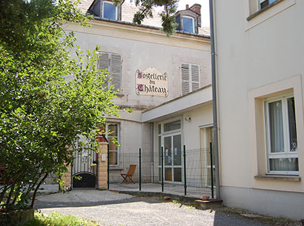 Etablissement d'Hébergement pour Personnes Agées Dépendantes - 45490 - Lorcy - Hostellerie du Château EHPAD Etablissement d'Hébergement pour Personnes Agées Dépendantes - 45490 - Lorcy - Hostellerie du Château EHPAD