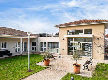 Etablissement d'Hébergement pour Personnes Agées Dépendantes - 47360 - Prayssas - Korian Le Hameau Etablissement d'Hébergement pour Personnes Agées Dépendantes - 47360 - Prayssas - Korian Le Hameau
