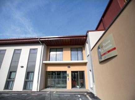 Foyer d'Accueil Médicalisé - 51700 - Dormans - La Maison des Séquoias - Foyer d'Accueil Médicalisé Foyer d'Accueil Médicalisé - 51700 - Dormans - La Maison des Séquoias - Foyer d'Accueil Médicalisé