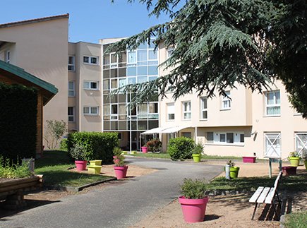 Etablissement d'Hébergement pour Personnes Agées Dépendantes - 63116 - Beauregard-l'Évêque - EHPAD - Résidence Gautier Etablissement d'Hébergement pour Personnes Agées Dépendantes - 63116 - Beauregard-l'Évêque - EHPAD - Résidence Gautier