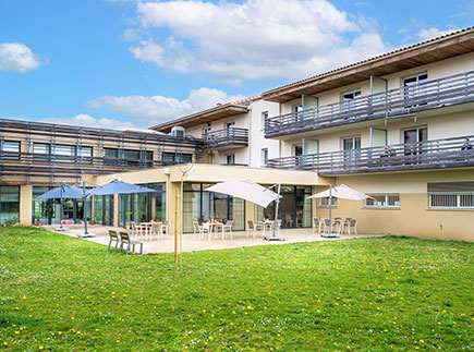 Résidences avec Services - 65000 - Tarbes - Résidence avec Services Les Girandières Résidences avec Services - 65000 - Tarbes - Résidence avec Services Les Girandières