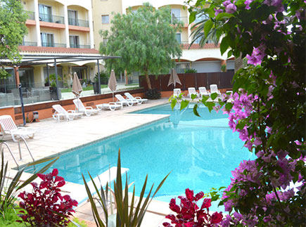 Services d'Aide et de Maintien à Domicile - 66000 - Perpignan - ARRELIA Services Services d'Aide et de Maintien à Domicile - 66000 - Perpignan - ARRELIA Services