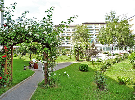 Etablissement d'Hébergement pour Personnes Agées Dépendantes - 74000 - Annecy - EHPAD Fondation du Parmelan Etablissement d'Hébergement pour Personnes Agées Dépendantes - 74000 - Annecy - EHPAD Fondation du Parmelan