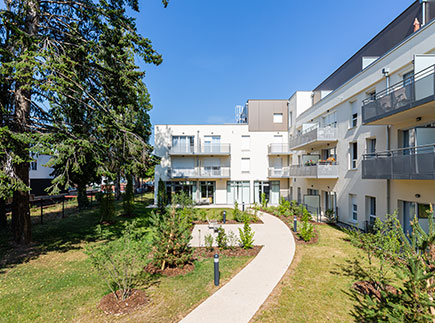 Résidences avec Services - 78100 - Saint-Germain-en-Laye - Résidence avec Services Les Girandières Résidences avec Services - 78100 - Saint-Germain-en-Laye - Résidence avec Services Les Girandières