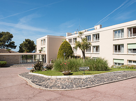 Etablissement d'Hébergement pour Personnes Agées Dépendantes - 83110 - Sanary-sur-Mer - Korian Le Rosaire Etablissement d'Hébergement pour Personnes Agées Dépendantes - 83110 - Sanary-sur-Mer - Korian Le Rosaire