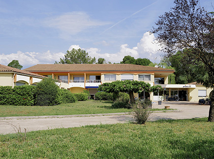 Etablissement d'Hébergement pour Personnes Agées Dépendantes - 83440 - Montauroux - Emera EHPAD Résidence Retraite Les Amandiers Etablissement d'Hébergement pour Personnes Agées Dépendantes - 83440 - Montauroux - Emera EHPAD Résidence Retraite Les Amandiers