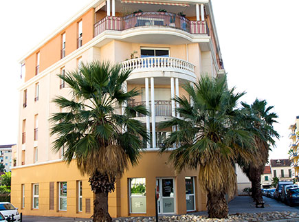 Services de Soins A Domicile - 83400 - Hyères - SSIAD / ESA Le Domicile + Facile Services de Soins A Domicile - 83400 - Hyères - SSIAD / ESA Le Domicile + Facile