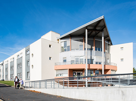 Etablissement d'Hébergement pour Personnes Agées Dépendantes - 86000 - Poitiers - Korian Agapanthe Etablissement d'Hébergement pour Personnes Agées Dépendantes - 86000 - Poitiers - Korian Agapanthe
