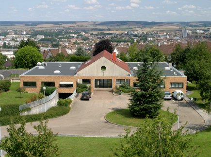 Etablissement d'Hébergement pour Personnes Agées Dépendantes - 89100 - Paron - EHPAD Résidence Les Cèdres Etablissement d'Hébergement pour Personnes Agées Dépendantes - 89100 - Paron - EHPAD Résidence Les Cèdres