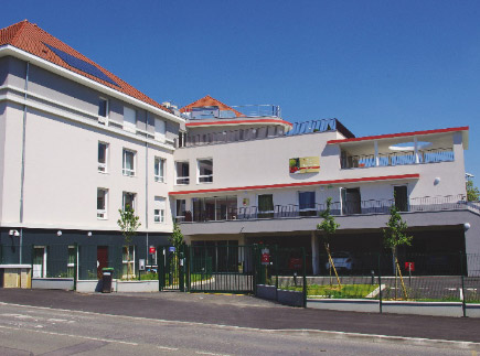 Etablissement d'Hébergement pour Personnes Agées Dépendantes - 91310 - Leuville-sur-Orge - La Maison de la Châtaigneraie EHPAD - Adef Résidences Etablissement d'Hébergement pour Personnes Agées Dépendantes - 91310 - Leuville-sur-Orge - La Maison de la Châtaigneraie EHPAD - Adef Résidences