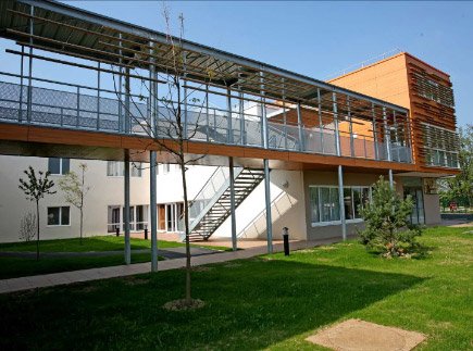 Etablissement d'Hébergement pour Personnes Agées Dépendantes - 94440 - Villecresnes - La Maison du Jardin des Roses EHPAD - Adef Résidences Etablissement d'Hébergement pour Personnes Agées Dépendantes - 94440 - Villecresnes - La Maison du Jardin des Roses EHPAD - Adef Résidences