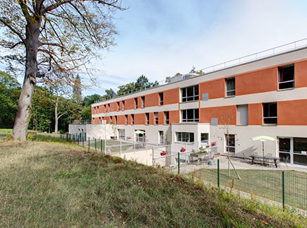Etablissement d'Hébergement pour Personnes Agées Dépendantes - 95570 - Bouffémont - Colisée - Résidence Le Mesnil Etablissement d'Hébergement pour Personnes Agées Dépendantes - 95570 - Bouffémont - Colisée - Résidence Le Mesnil