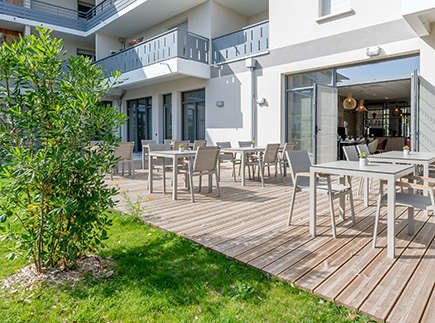 Résidences avec Services - 38080 - L'Isle-d'Abeau - Résidence avec Services Les Girandières Résidences avec Services - 38080 - L'Isle-d'Abeau - Résidence avec Services Les Girandières